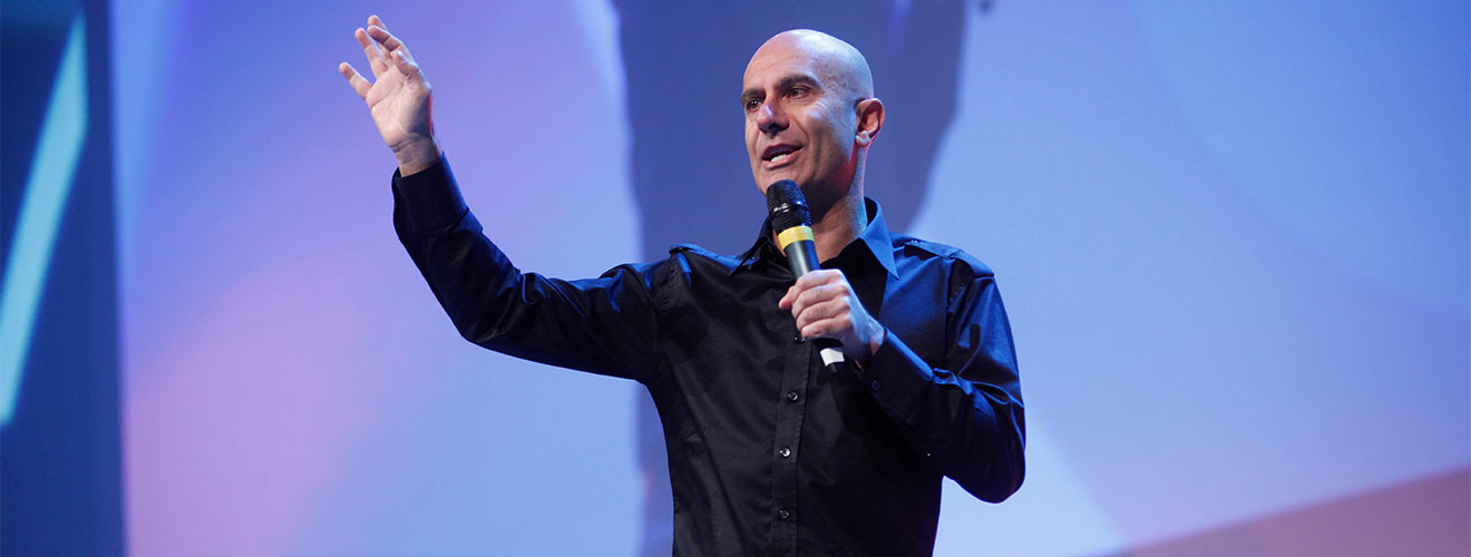 Robin Sharma, visionary on life's grand opera
